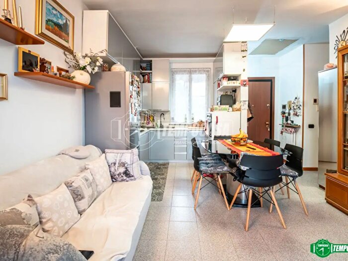 Appartamento bilocale in vendita in Via Vercelli, Nova Milanese