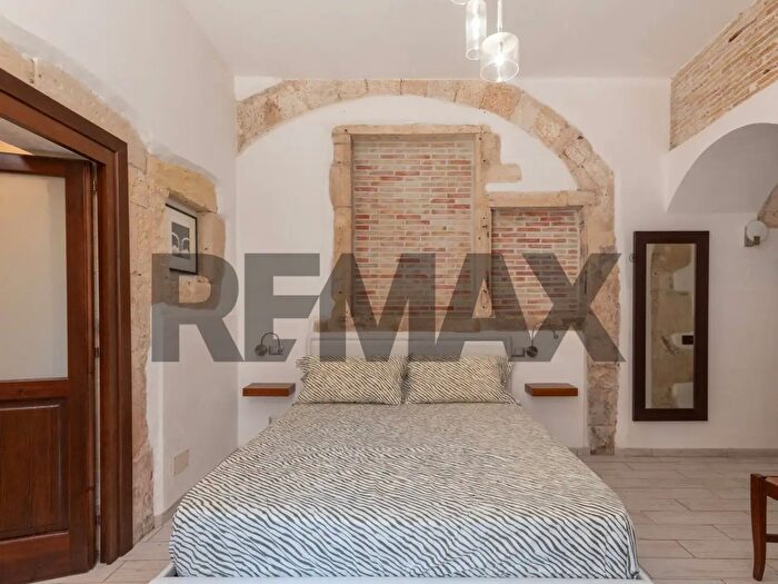 Appartamento monolocale in vendita in Via Logoteta, Siracusa