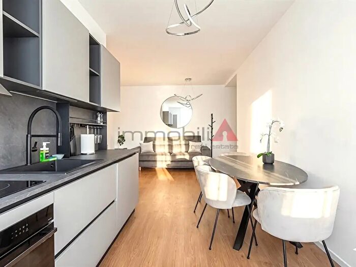Appartamento bilocale in vendita in Milano