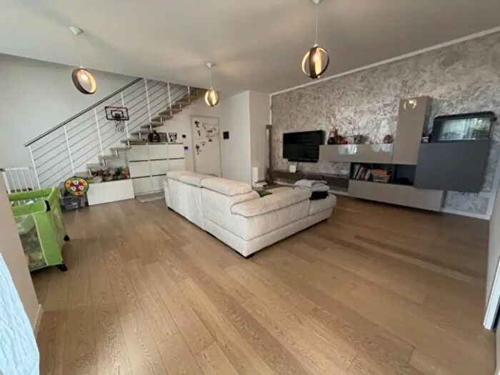 Appartamento quadrilocale in vendita in Via Guglielmo Marconi G, Mira