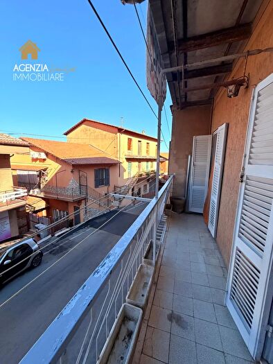 Appartamento trilocale in vendita in Via Frascati, Rocca Di Papa