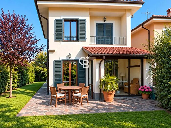 Casa quadrilocale in vendita in Via Carlo Carrà G, Viterbo
