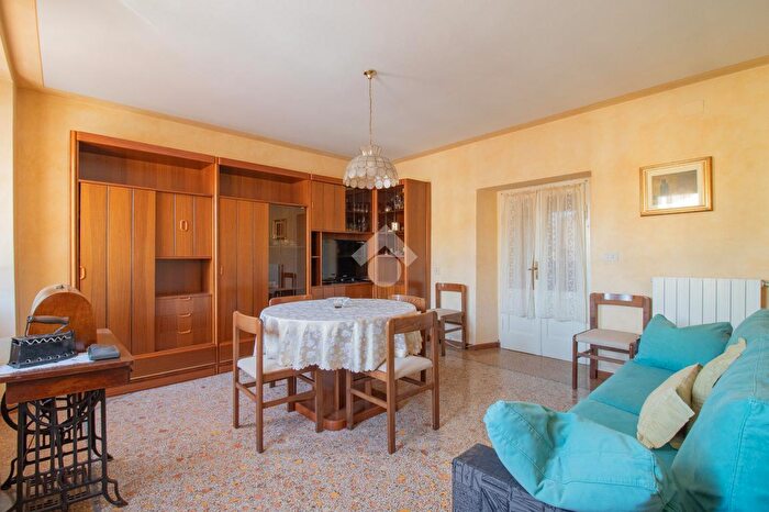 Appartamento quadrilocale in vendita in Via S Pellegrino, Lumezzane