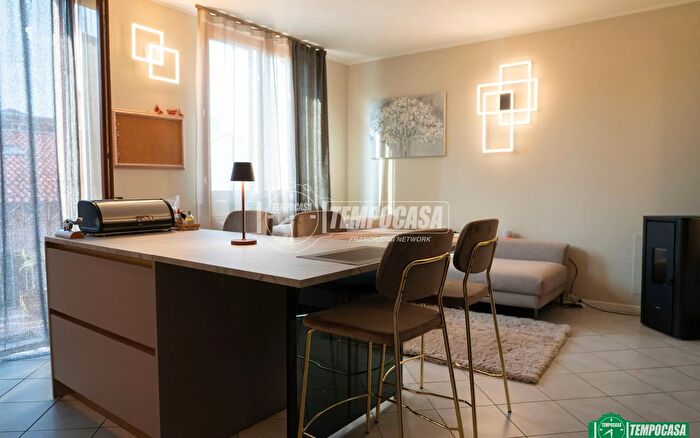 Appartamento trilocale in vendita in Via Giovanni da Sovico, Sovico