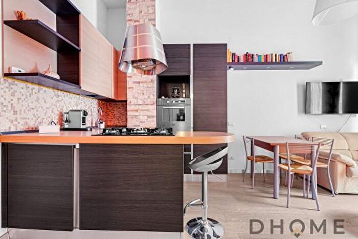 Appartamento trilocale in vendita in Via Mariotto Albertinelli Mila, Milano