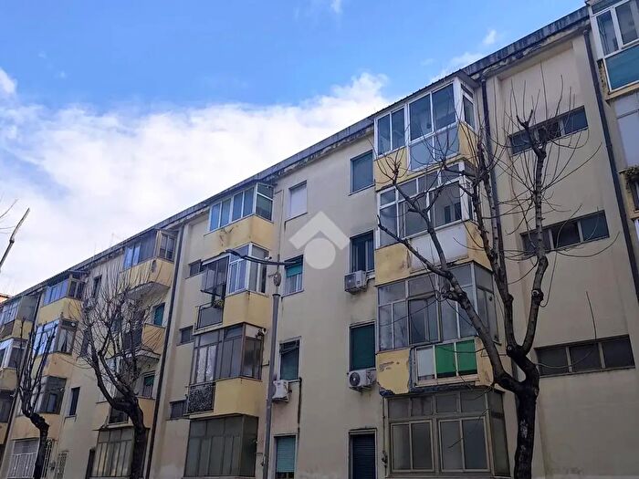 Appartamento trilocale in vendita in Via Caduti sul Lavoro, Caserta