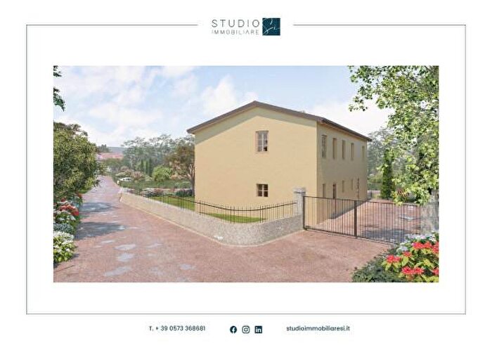 Casa con 5 locali in vendita in Via Vecchia Montalese, Pistoia