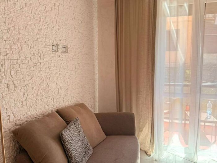 Appartamento quadrilocale in affitto in Via Aprile, Maslianico