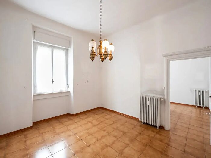 Appartamento bilocale in vendita in Via Vallazze, Milano