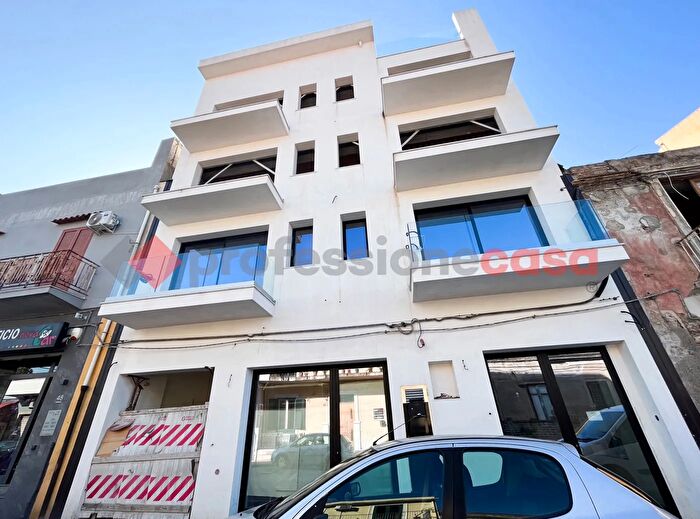 Appartamento bilocale in vendita in Via Migliavacca Snc, Milazzo