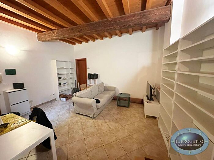 Appartamento trilocale in affitto in Via Begatto, San Vitale, Bologna