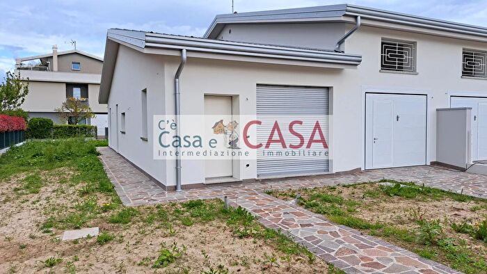 Casa con 5 locali in vendita in Viale Giuseppe Mazzini, Mestrino