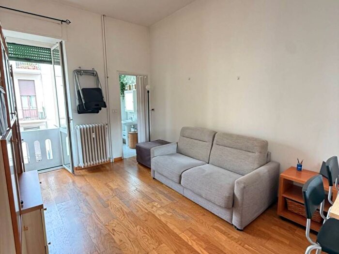 Appartamento monolocale in affitto in Via Vigilio Inama, Città Studi, Milano