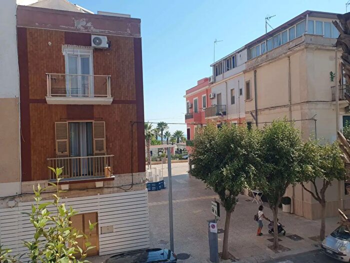 Appartamento bilocale in vendita in Largo Duomo, Margherita Di Savoia
