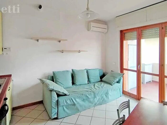 Appartamento trilocale in vendita in Via Galilei, Senigallia