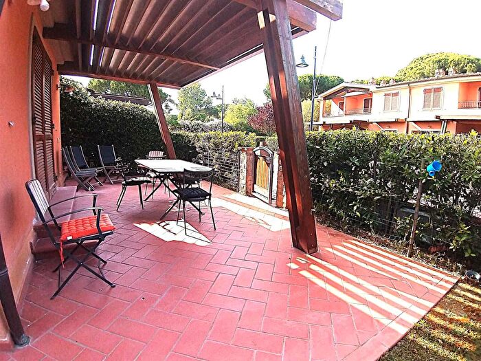 Casa trilocale in affitto in Via Isolabella, Castiglione Della Pescaia