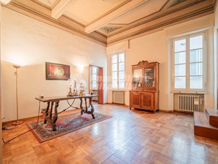 Appartamento con 5 locali in vendita in Reggio Emilia