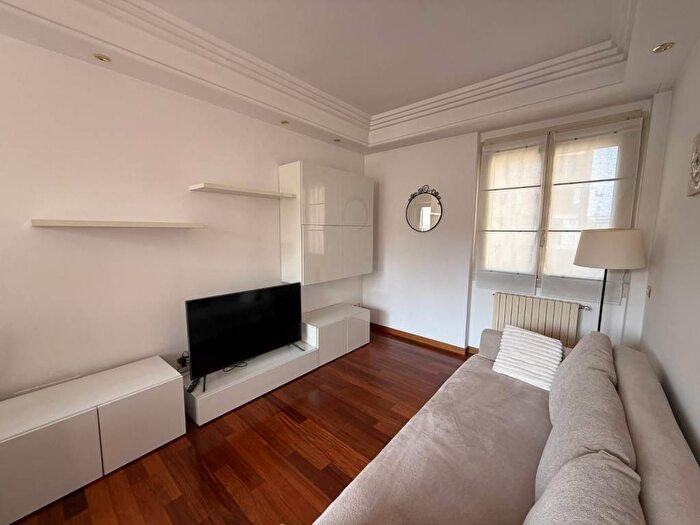 Casa bilocale in affitto in Via Trebazio, Sempione, Milano