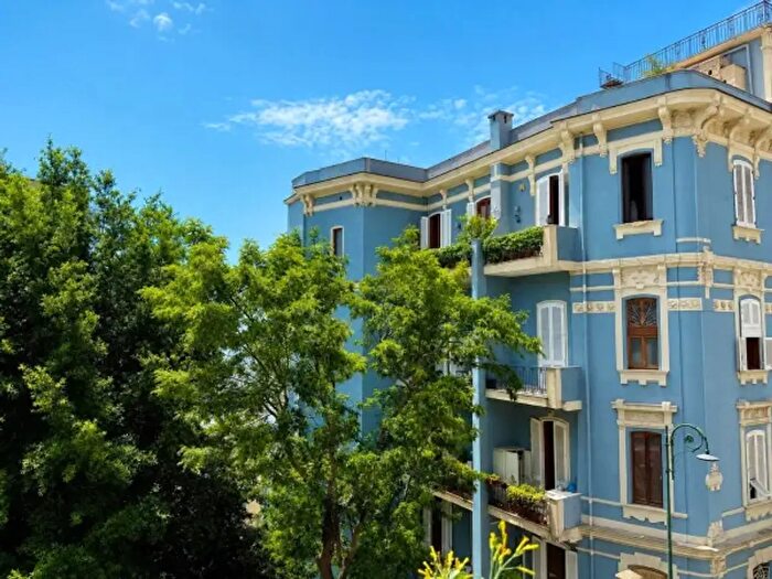 Appartamento quadrilocale in vendita in Via Filippo Palizzi, Napoli