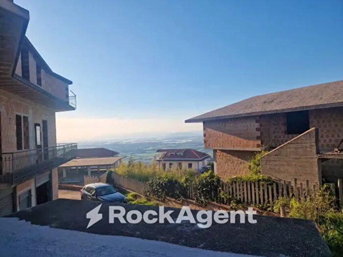 Casa con 5 locali in vendita in Via Antonio Tedesco, Altavilla Silentina