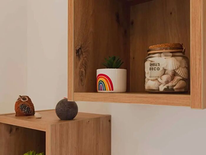 Appartamento monolocale in affitto in Via delle Settefontane, Trieste