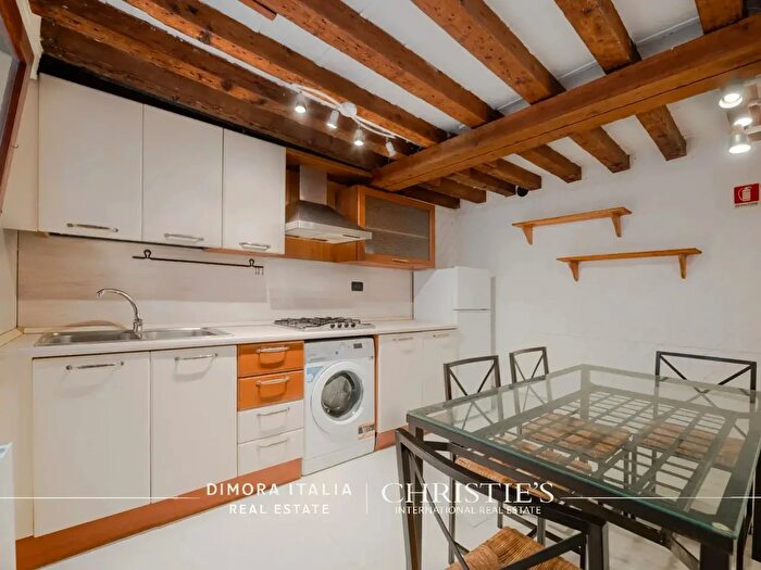 Casa quadrilocale in vendita in Venezia