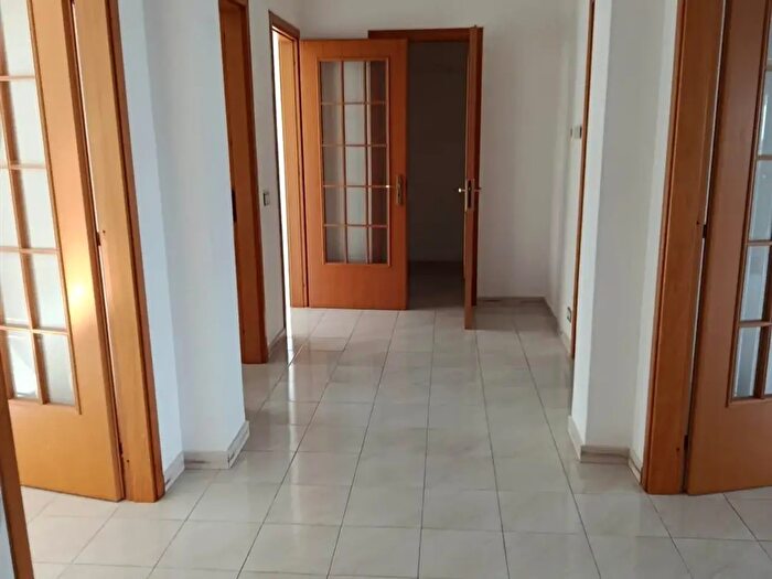 Appartamento trilocale in vendita in Crispiano