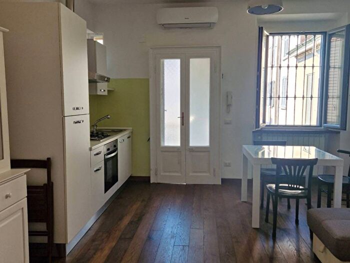 Appartamento bilocale in affitto in Via Arnolfo di Cambio, Paolo Sarpi, Milano
