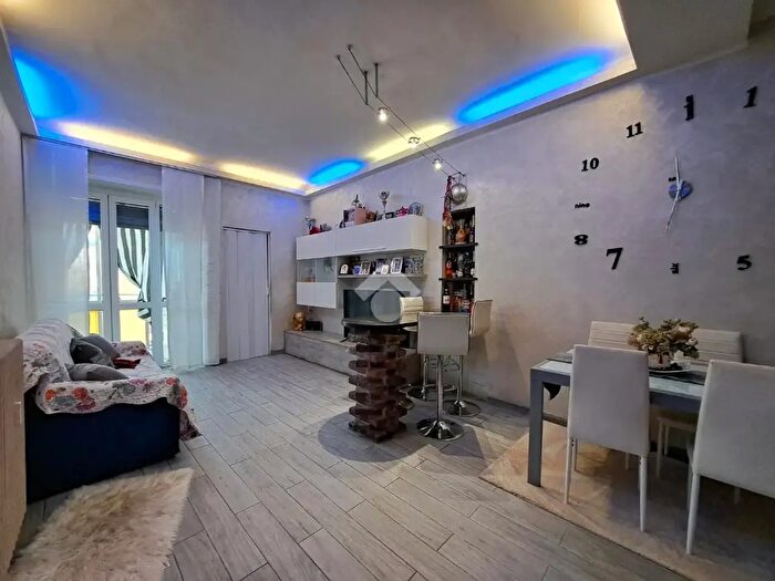 Appartamento trilocale in vendita in Via Nallino Carlo Alfonso, Torino