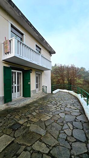 Appartamento trilocale in affitto in Strada della Valle dei Pomi, Torino