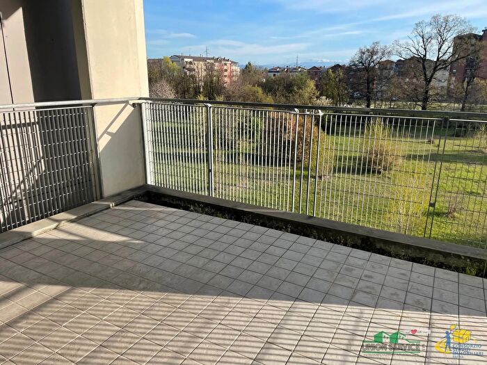 Appartamento bilocale in vendita in Via Sidoli, Parma