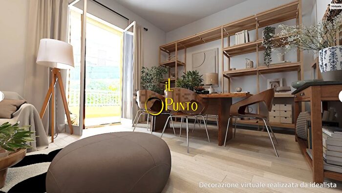 Appartamento trilocale in vendita in Via Franco Norero, Sanremo