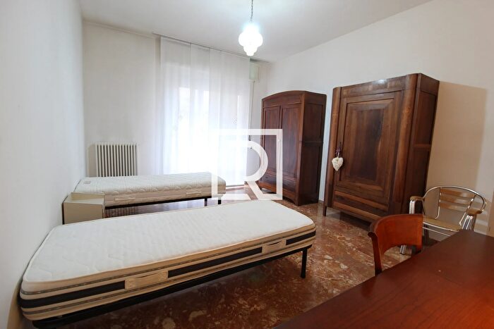 Appartamento con 5 locali in affitto in Via Arcangelo Corelli Forlì, Forli