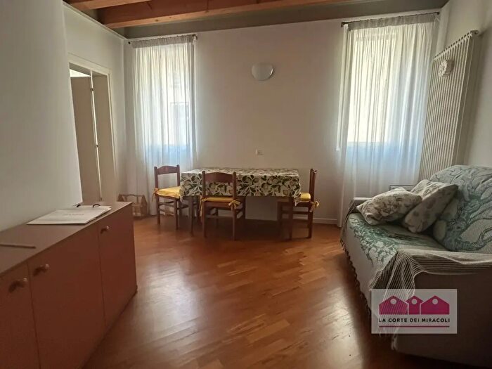 Appartamento trilocale in affitto in Contrà Pedemuro San Biagio, Vicenza