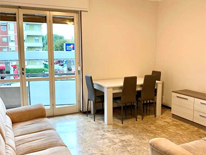 Appartamento bilocale in affitto in viale giulio cesare, Cittadella Villaggio Dalmazia, Novara