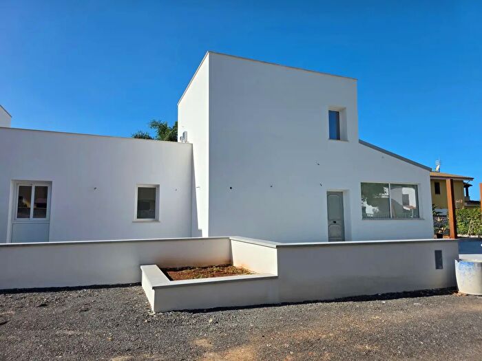 Casa con 5 locali in vendita in Via Martora, Carini