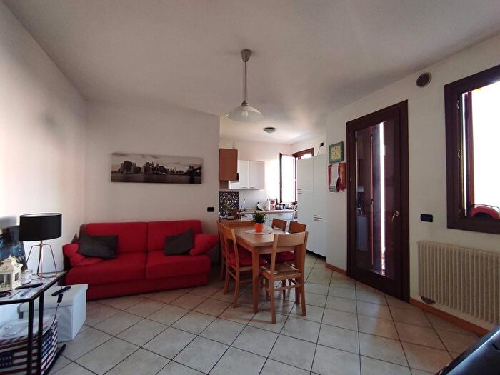 Appartamento bilocale in vendita in Montebelluna