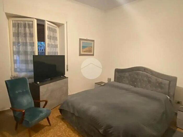 Appartamento trilocale in vendita in Via di S Castulo, Roma