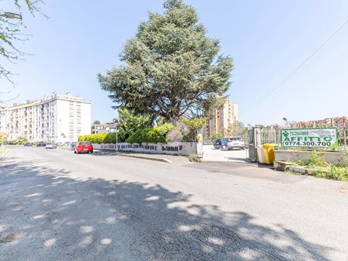 Casa in affitto in Via delle Ginestre, Collefiorito, Guidonia Montecelio