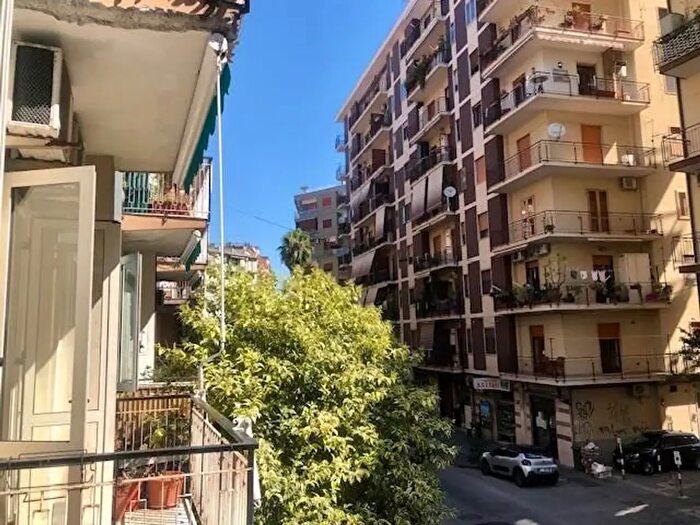 Appartamento bilocale in vendita in Via Luigi Guercio, Salerno