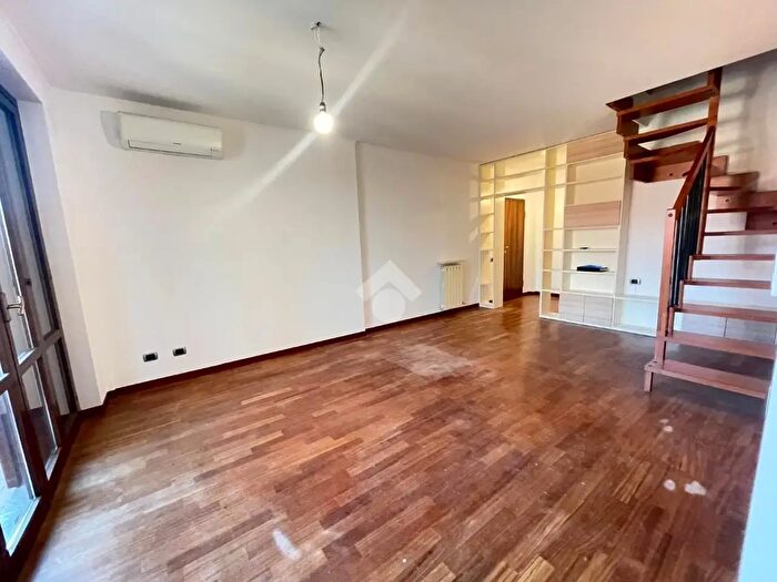 Appartamento quadrilocale in vendita in Piazza Libertà, Arconate