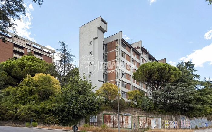 Appartamento trilocale in vendita in Via Alcide De Gasperi, Perugia