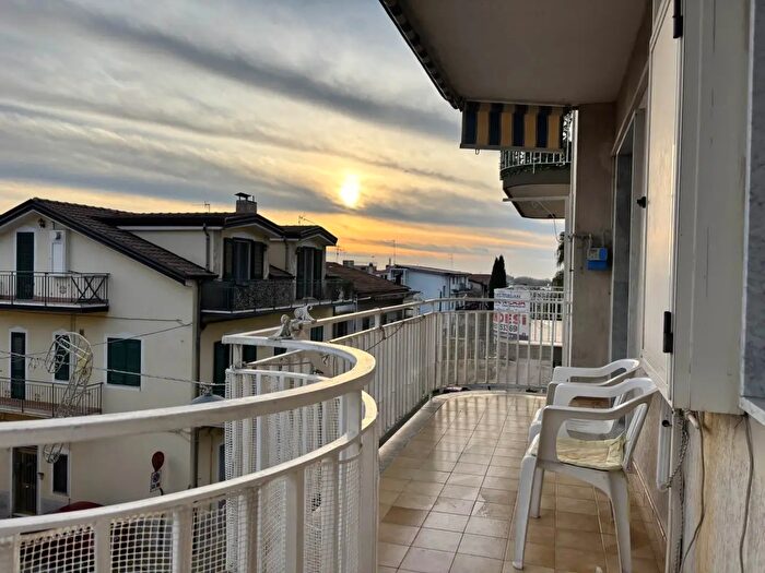 Appartamento con 5 locali in vendita in Via Marco Polo, Bellizzi