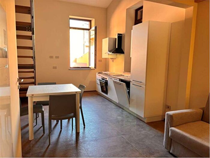 Appartamento trilocale in affitto in Novate Milanese