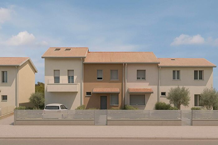 Casa quadrilocale in vendita in Santarcangelo Di Romagna