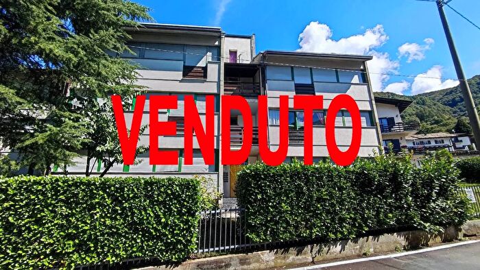 Appartamento bilocale in vendita in Via Prealpi Margno, Margno