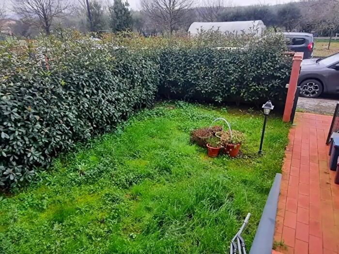 Casa con 6 locali in vendita in Castelfranco Di Sotto