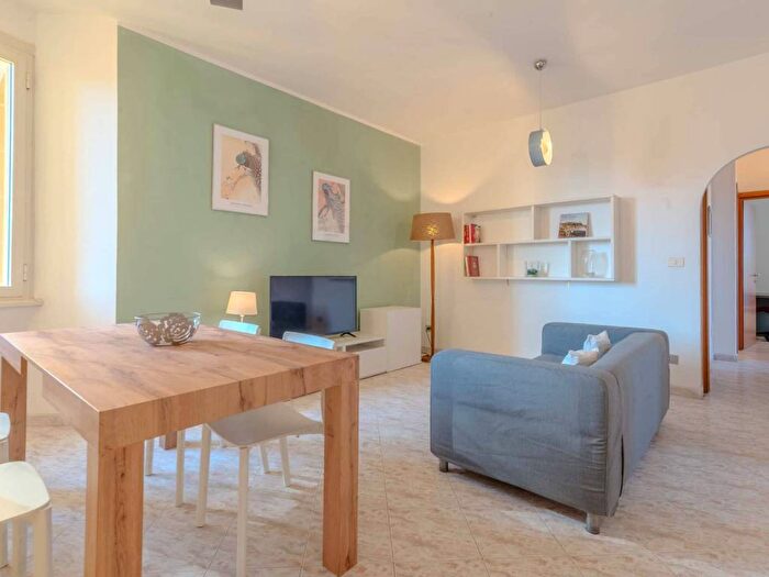 Appartamento trilocale in affitto in Via Acaia, San Giovanni, Roma