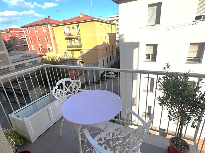 Appartamento quadrilocale in vendita in Via Emilia Levante, Bologna