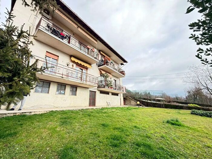 Appartamento trilocale in vendita in Via Fenile, Torre Boldone